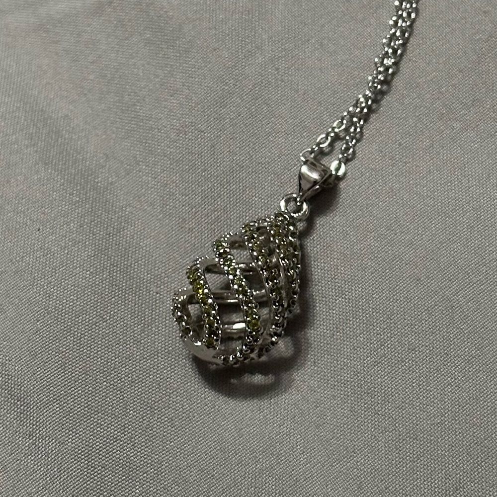 Fragrant jewels Peridot necklace